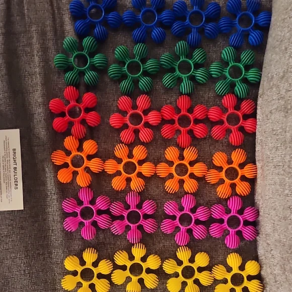 Discovery Toys Bright Builders Set - Picture 5 of 6